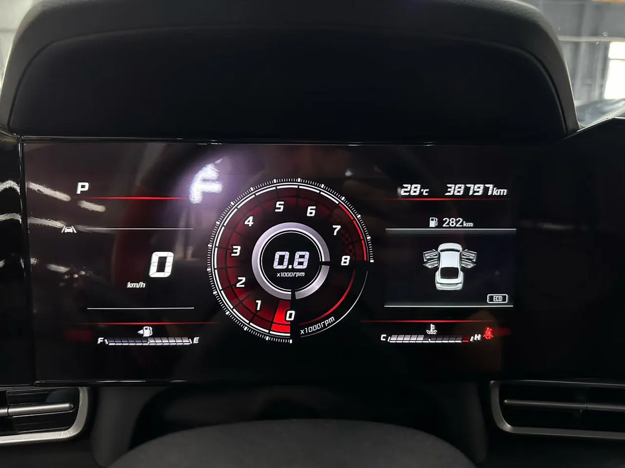 Hyundai 2021 Elantra -3-compartment 1.5 stepless LUX premium automatic gear 10
