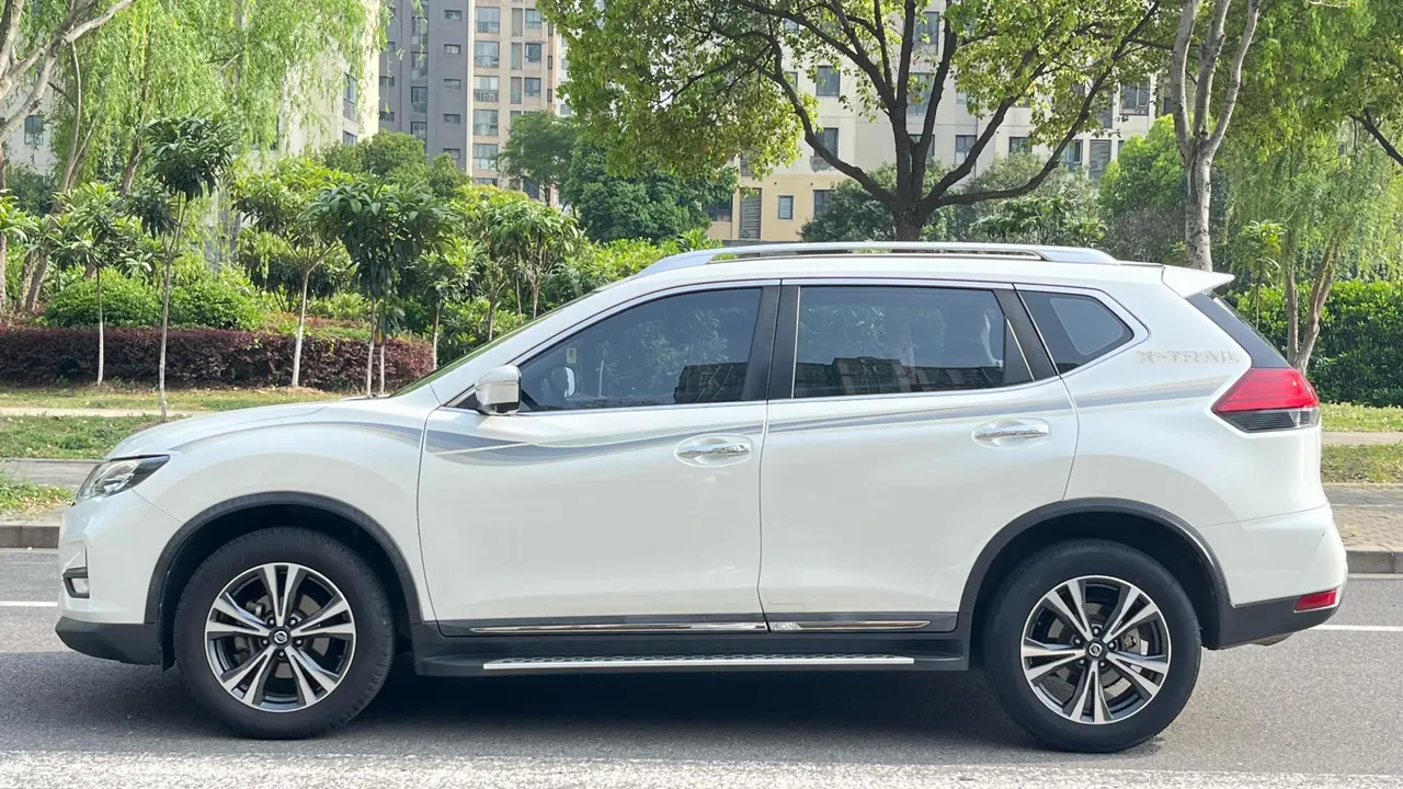 Nissan 2021 Qijun 2.5 Stepless XL ITS Four-wheel Drive Luxury Commemorative Edition Automatic Gear 15