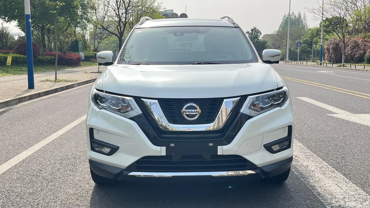 Nissan 2021 Qijun 2.5 Stepless XL ITS Four-wheel Drive Luxury Commemorative Edition Automatic Gear 2