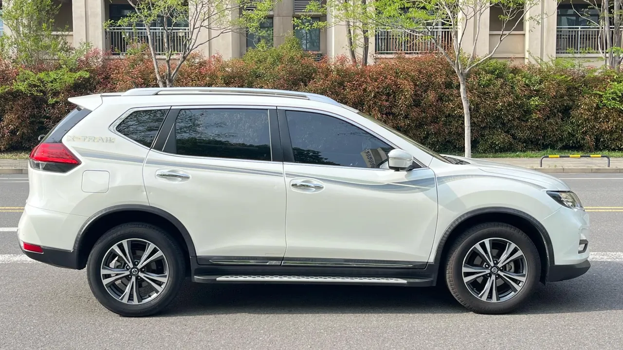 Nissan 2021 Qijun 2.5 Stepless XL ITS Four-wheel Drive Luxury Commemorative Edition Automatic Gear 5