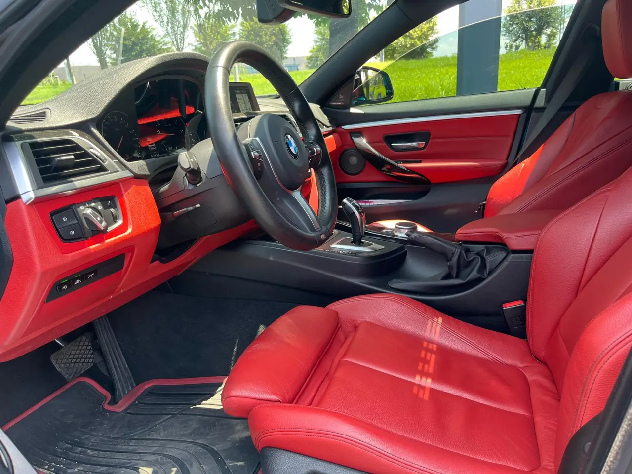 BMW 4 Series (Imported) 2020 430i Four-Door Coupe 2.0T M Sports Obsidian Night Edition Automatic Gear 4
