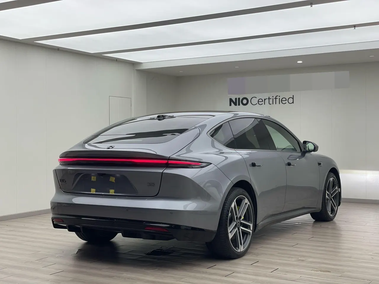 NIO 2025 ET5 Championship Commemorative Edition 75kWh Automatic 9