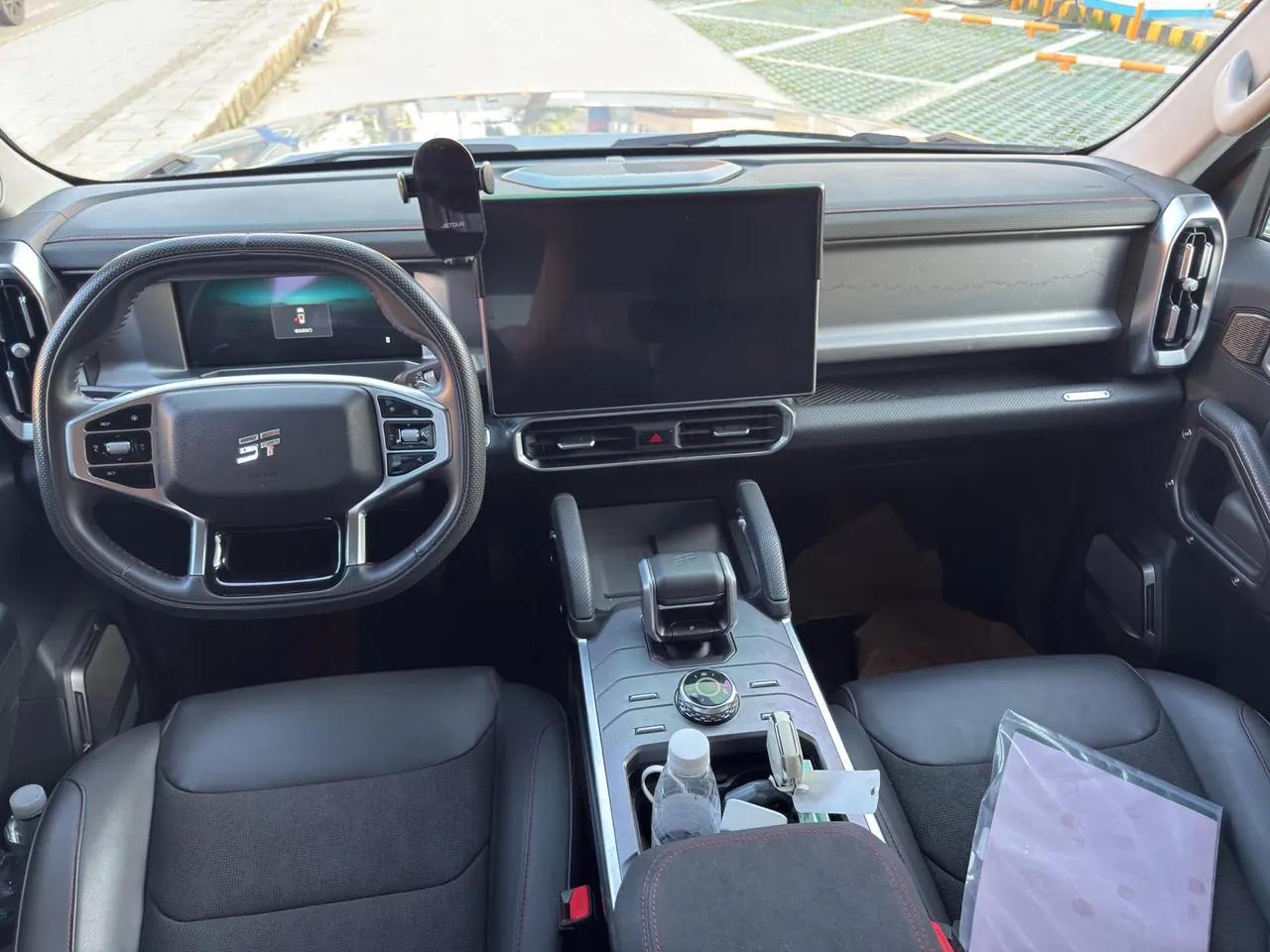 Jetour 2023 Travelers 1.5T Two-Drive Discovered Automatic Gear 9