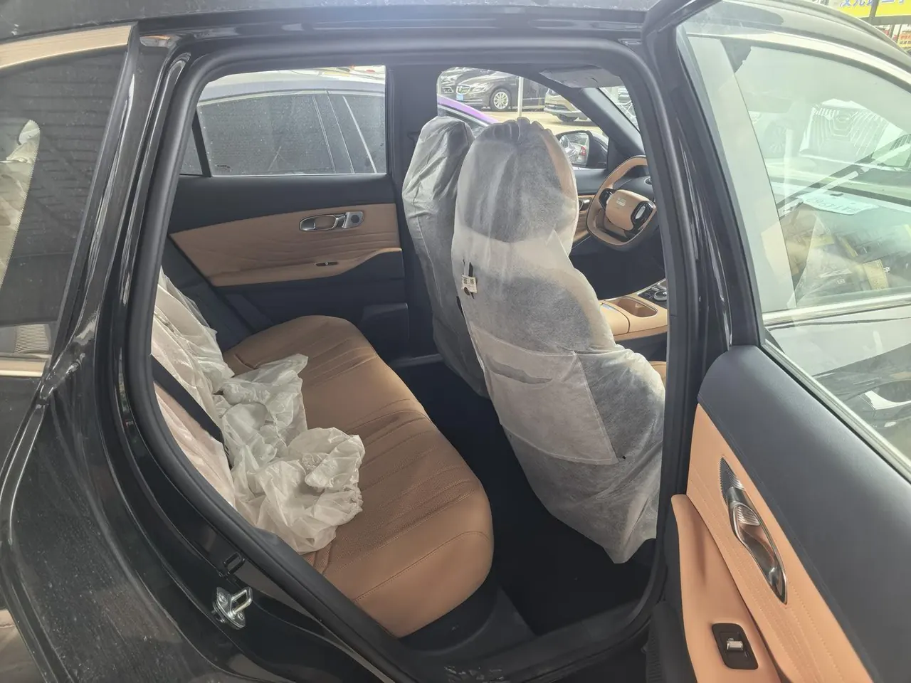 Geely Galaxy 2026 Starship 7 EM-i 1.5 135km Smart Navigation Edition Automatic Gear 6