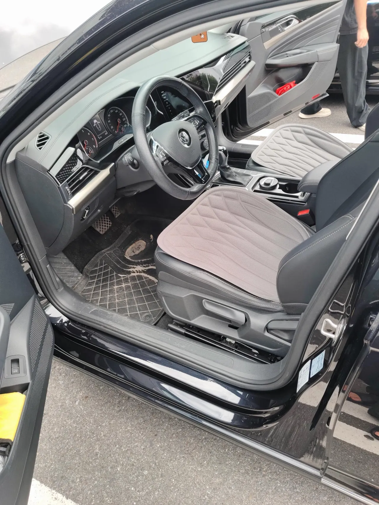 Volkswagen 2020 Passat 1.4TSI 280TSI Elite Edition (Modified) Automatic Gear 3