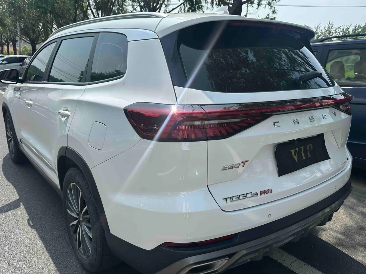 Chery 2022 Ruihu 8 PRO 1.6T 290T Two-Drive Sky Edition 5-seat Automatic Gear 6