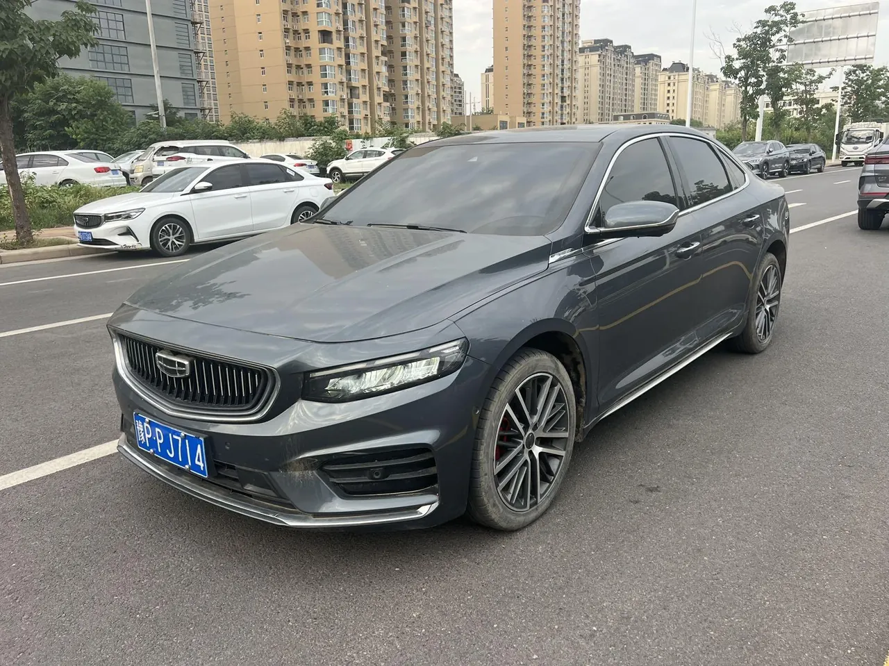Geely 2021 xingrui 2.0T distinguished model (modified) automatic gear - View 1