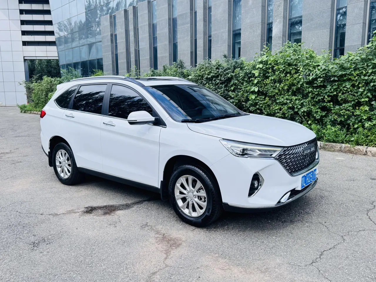 Haval 2023 M6 PLUS 1.5T Luxury Smart Joint Automatic Gear 3