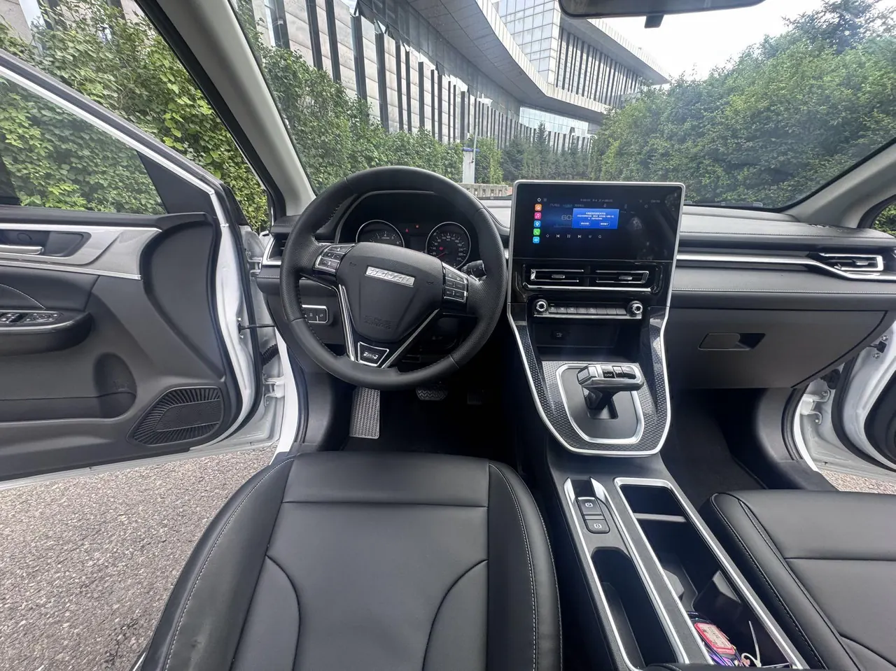 Haval 2023 M6 PLUS 1.5T Luxury Smart Joint Automatic Gear 8