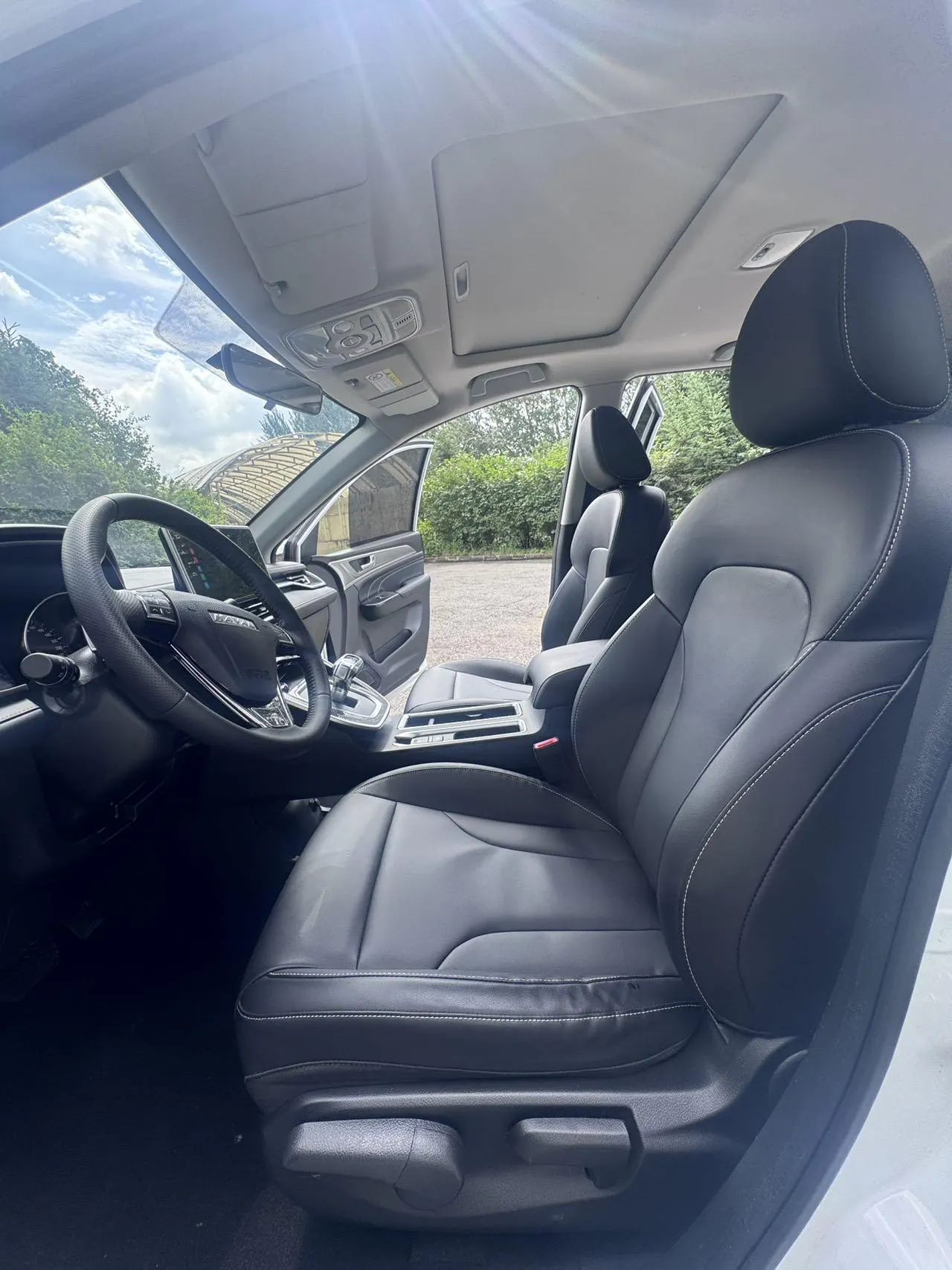 Haval 2023 M6 PLUS 1.5T Luxury Smart Joint Automatic Gear 9