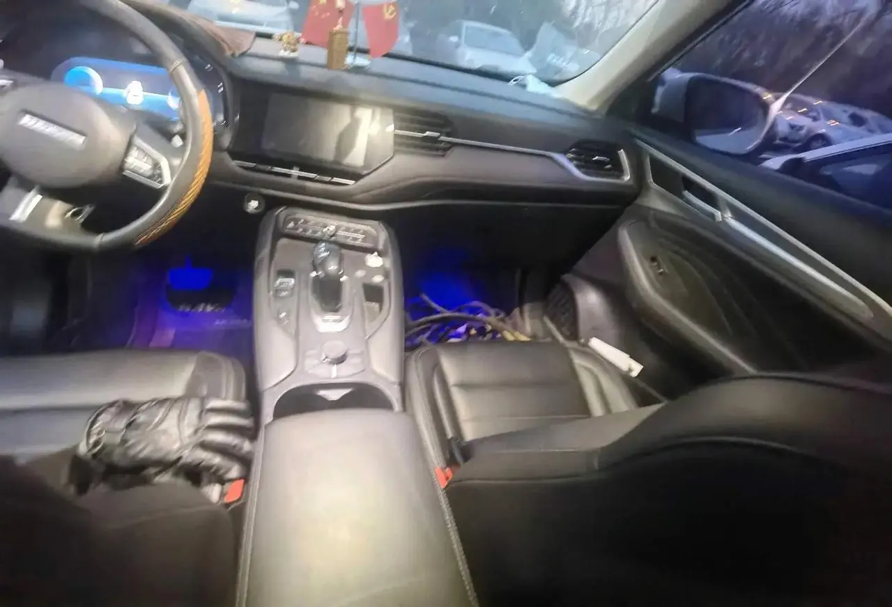 Haval 2020 F7 2.0T Two-Drive I-Fan Automatic 4