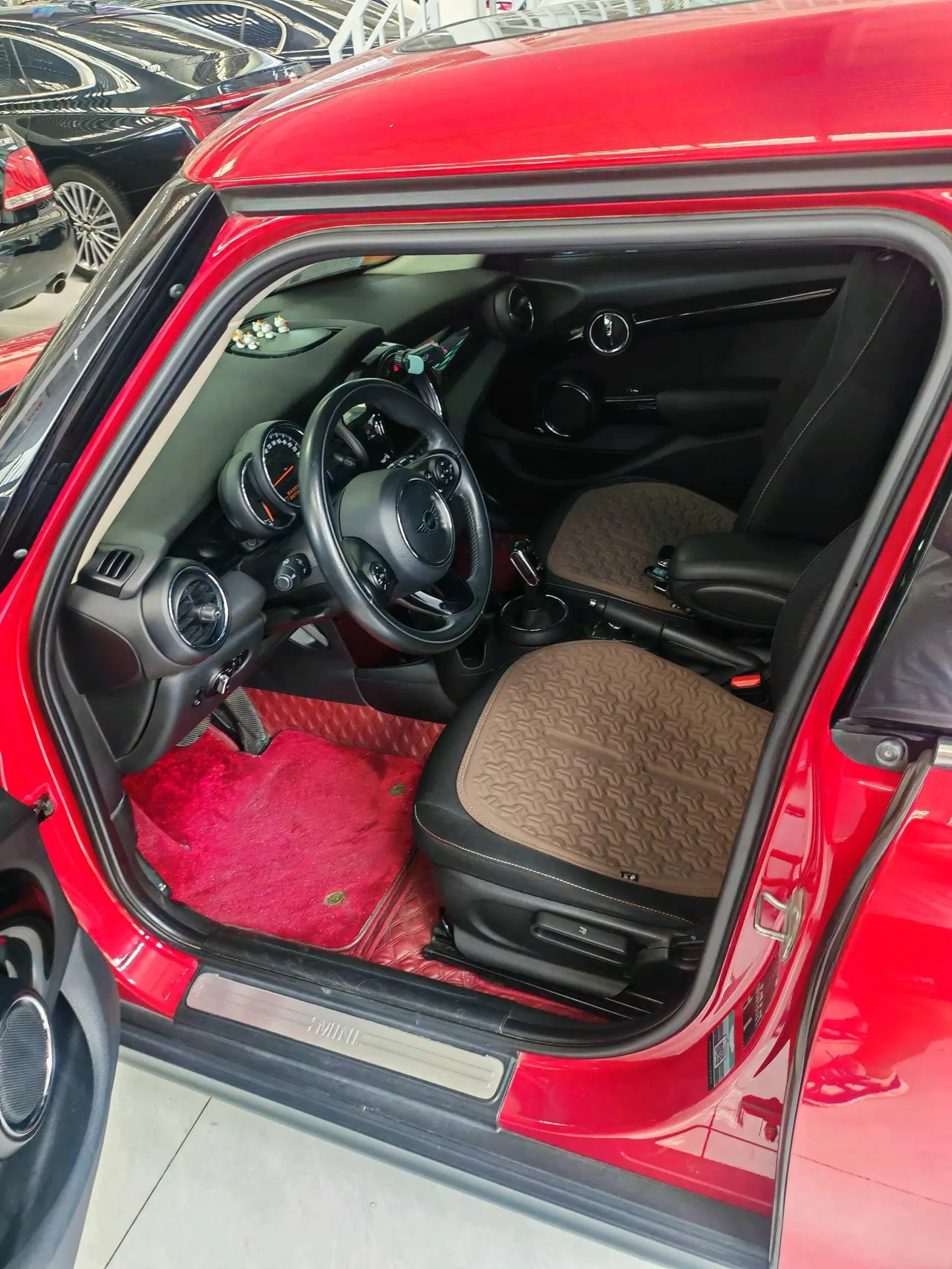 MINI Mini 5-Door (Imported) 2020 Mini One 1.5T Automatic Gear 6