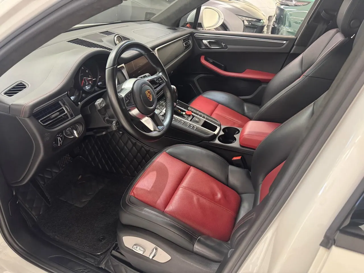 Porsche Macan (Imported) 2021 Macan 2.0T Automatic Gear 2