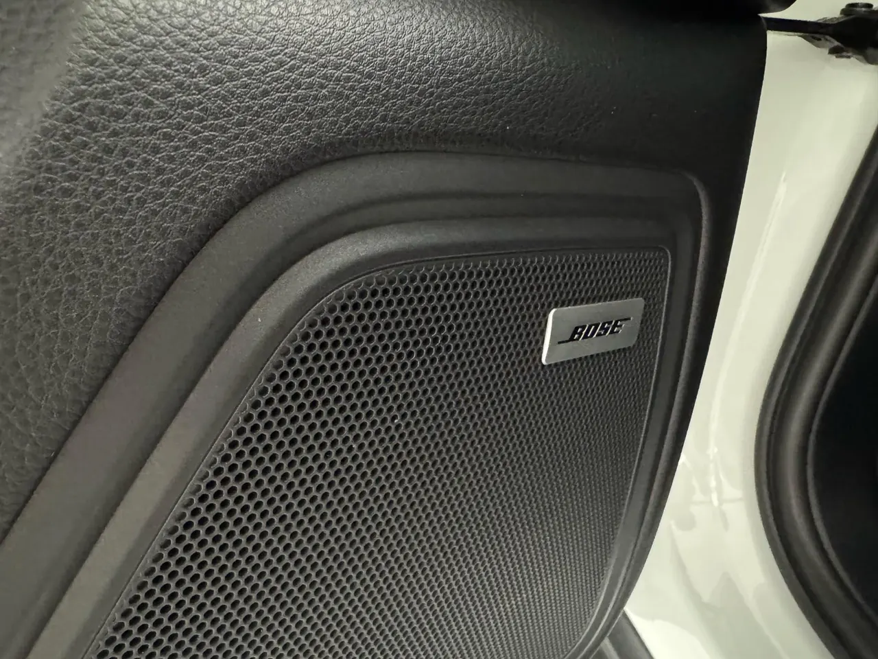Porsche Macan (Imported) 2021 Macan 2.0T Automatic Gear 3
