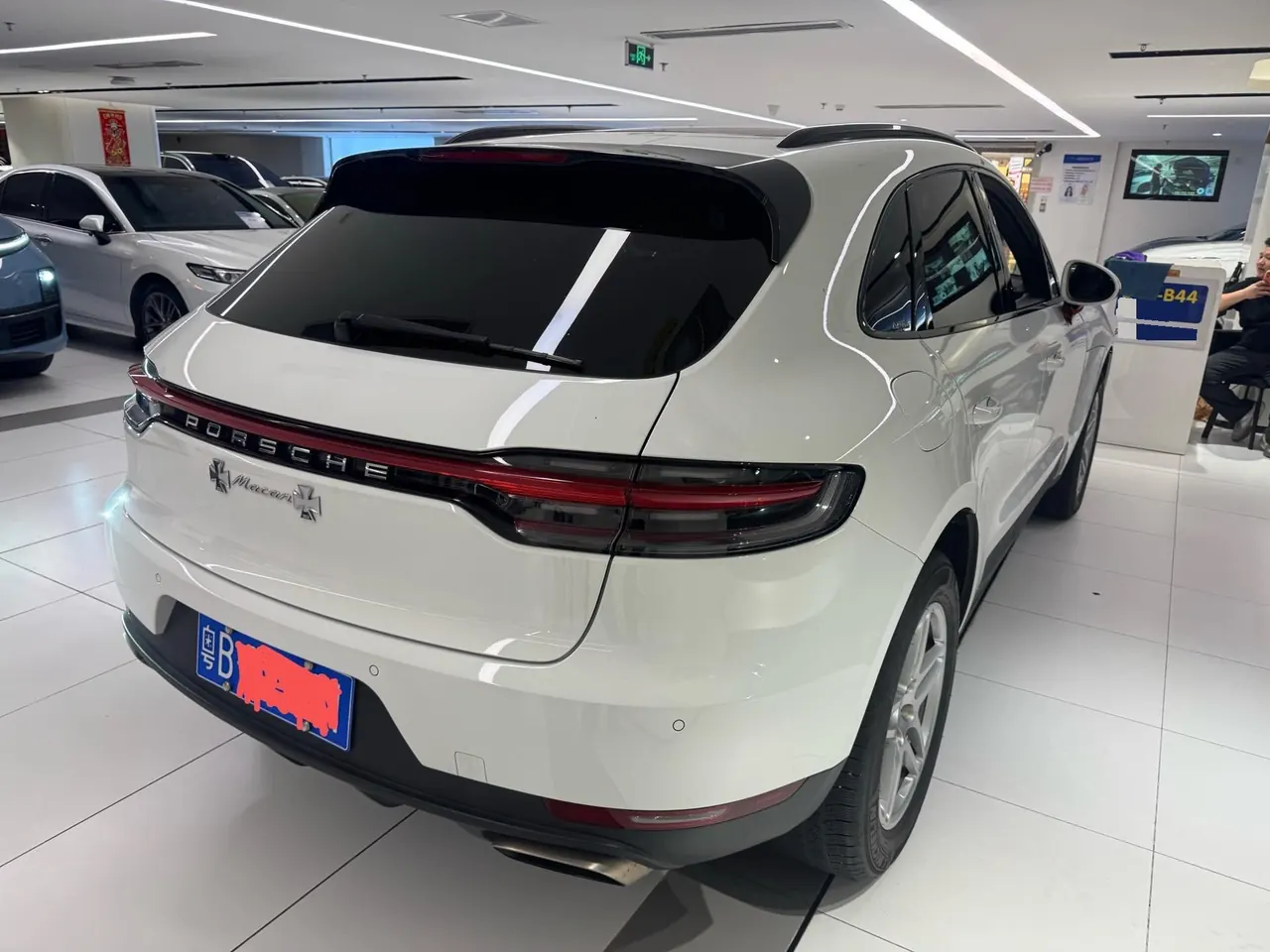 Porsche Macan (Imported) 2021 Macan 2.0T Automatic Gear 6