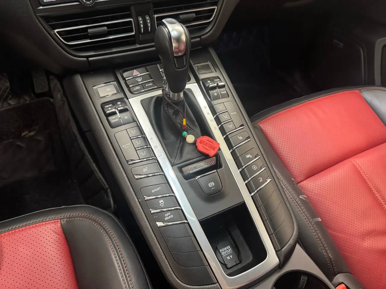 Porsche Macan (Imported) 2021 Macan 2.0T Automatic Gear 9