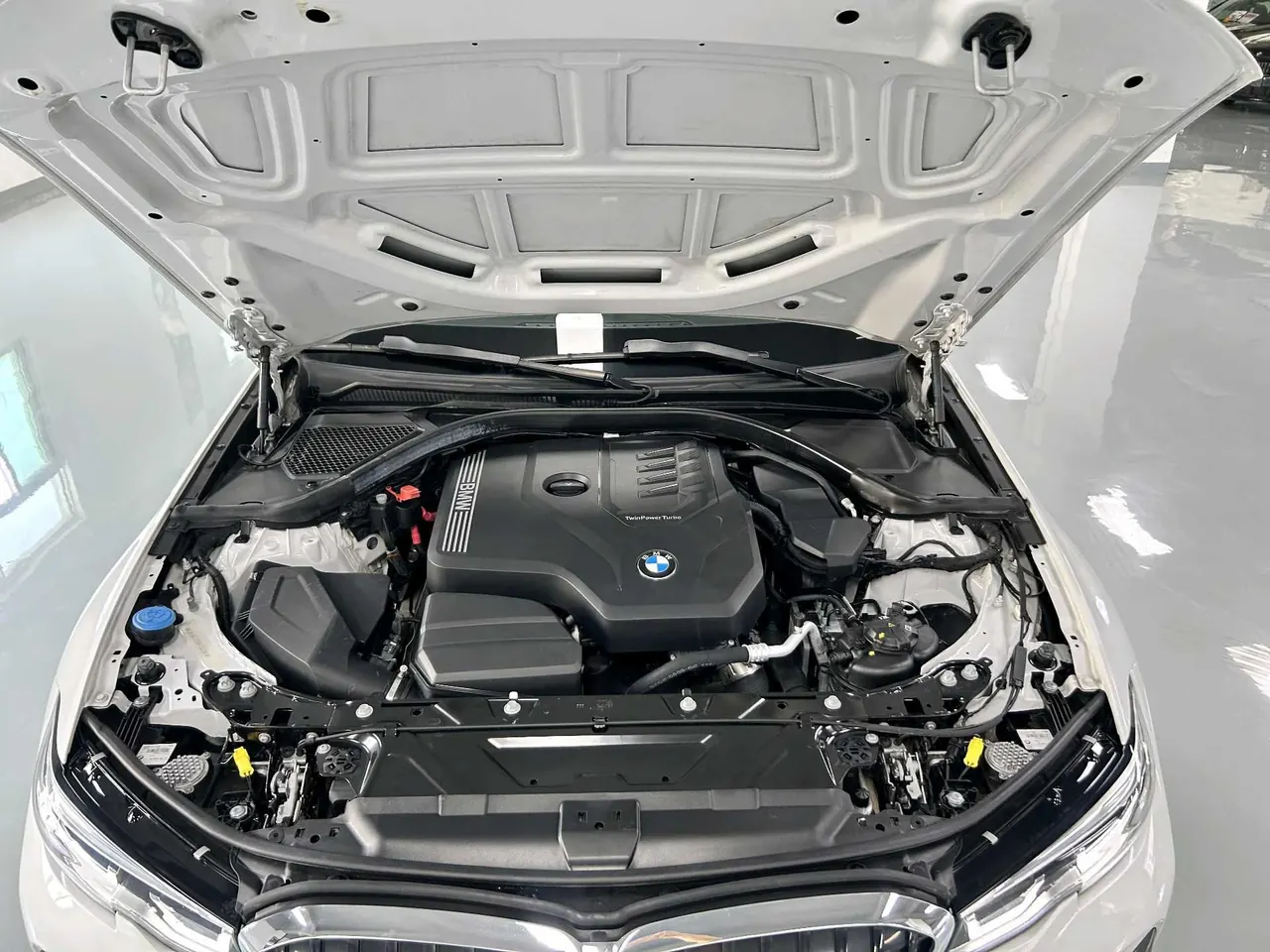 BMW 3 Series 2022 325Li 2.0T M Sports Suit (Modified) Automatic Gear 19