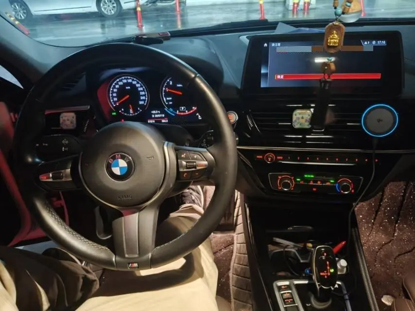 BMW 1 Series 2023 125i 2.0T M Sports Obsidian Night Edition Automatic Gear 5