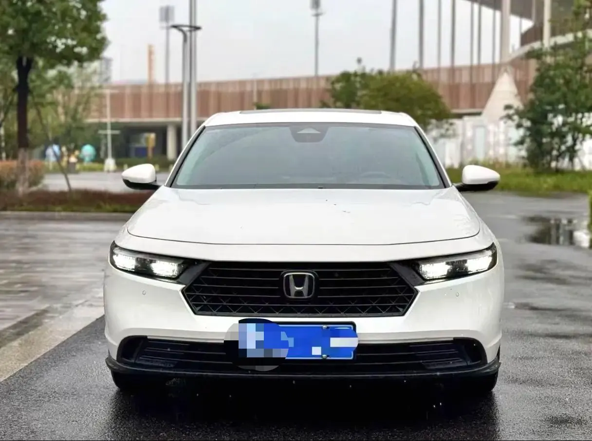 Honda 2023 11th Generation Accord 1.5T Stepless 260TURBO Smart Edition Automatic Gear 2