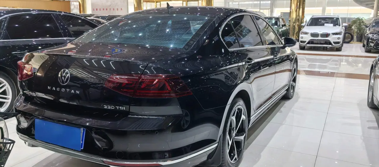 Volkswagen 2023 Magotan 2.0TSI 330TSI 2 million Commemorative Edition Leading Automatic Gear 7