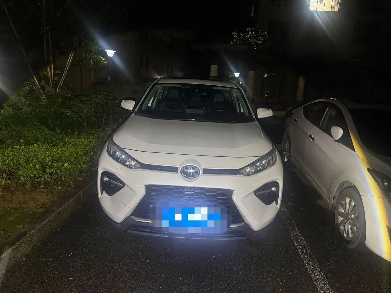 Toyota 2021 Willanda 2.0 Stepless Two-Drive Deluxe Automatic Gear 2