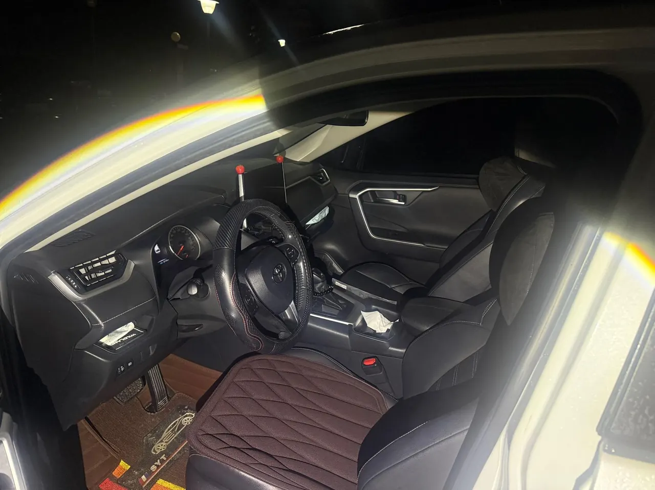 Toyota 2021 Willanda 2.0 Stepless Two-Drive Deluxe Automatic Gear 5