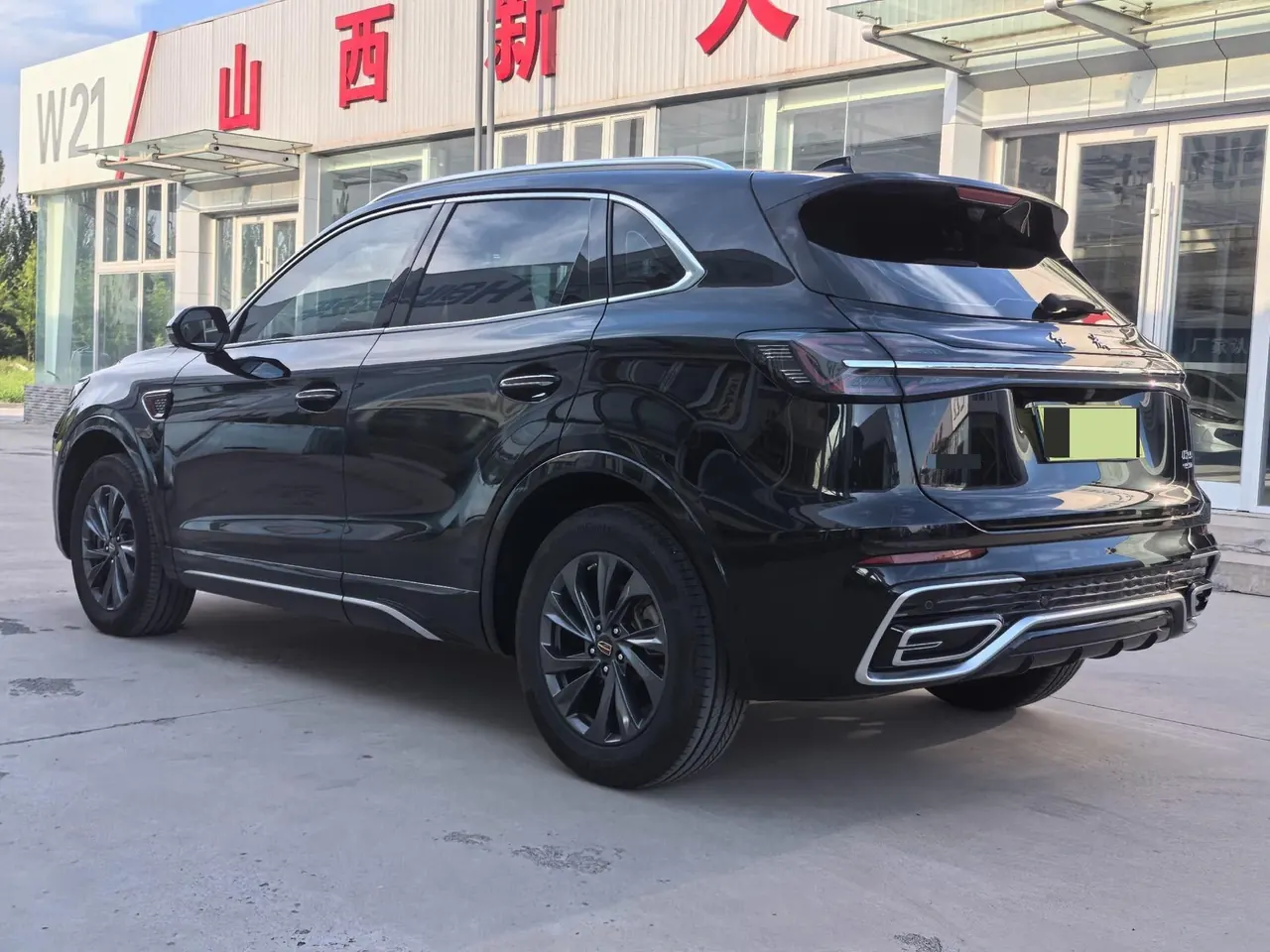 HongQi 2025 HS5 2.0T Two-Drive Flag Enjoy Pro Edition Automatic Gear 8