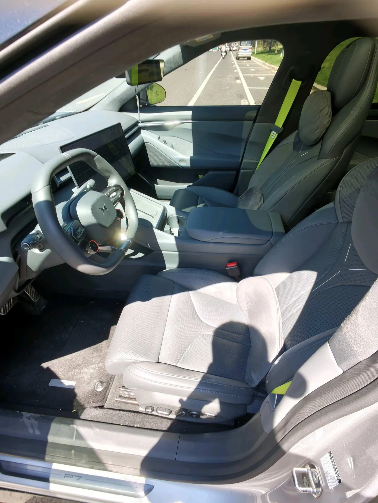 Xpeng 2025 P 7 702km long endurance automatic gear 3