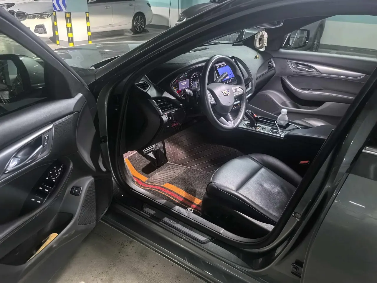 Cadillac 2023 CT5 2.0T 28T Luxury (Standard Edition) Automatic Gear 7