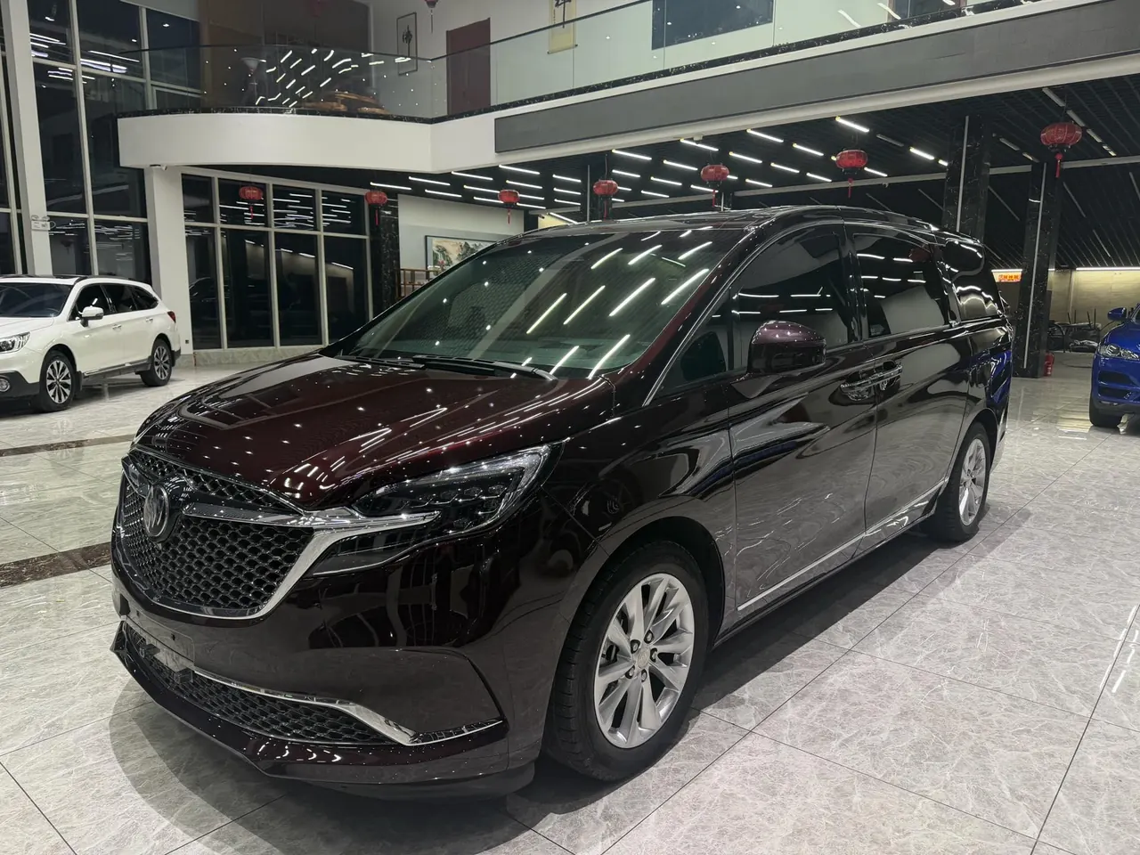 Buick 2020 GL8 Avenir 2.0T Six-seat Sage Edition Automatic Gear - View 1