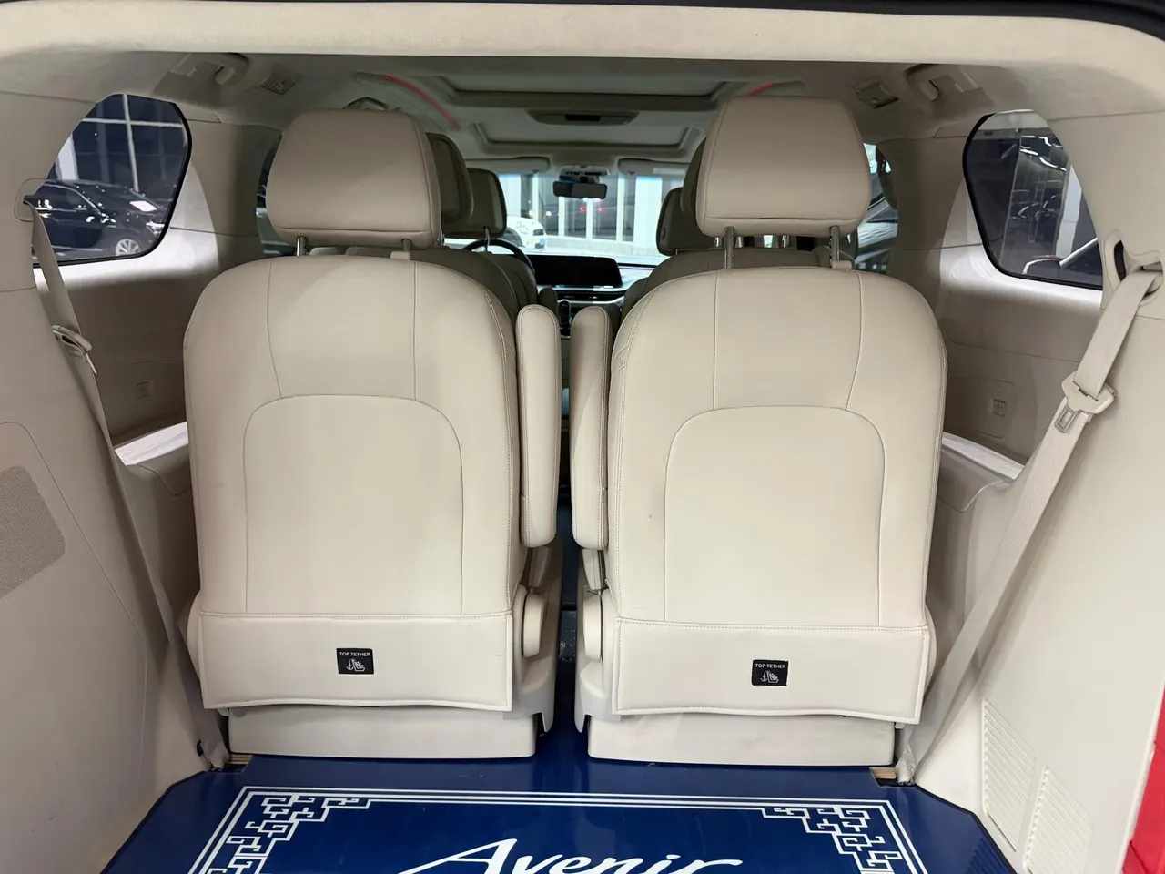 Buick 2020 GL8 Avenir 2.0T Six-seat Sage Edition Automatic Gear 11