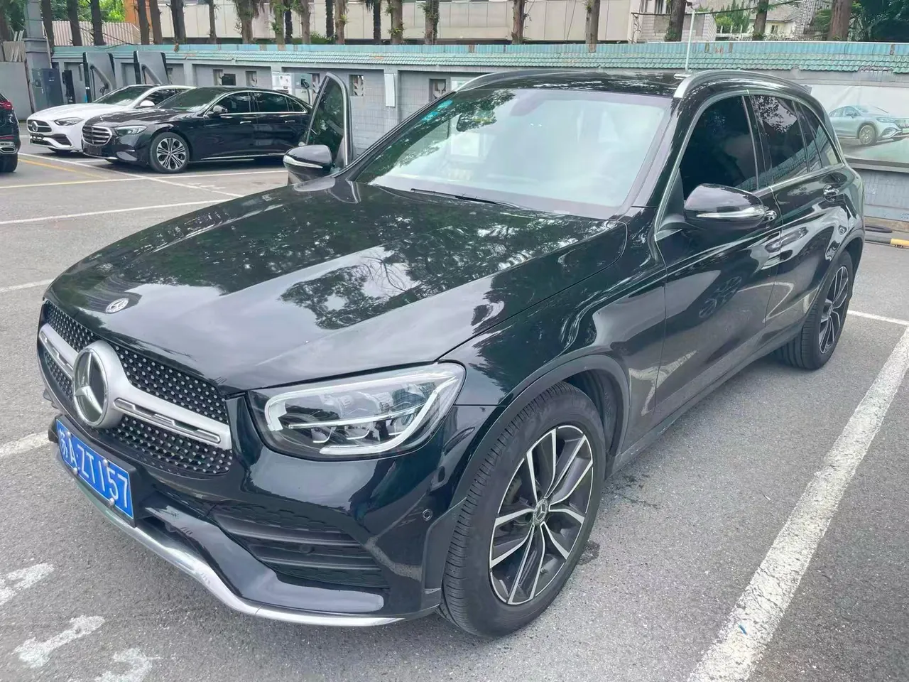 Mercedes Benz 2020 GLC 260 L 4MATIC 2.0T Luxury (Modified) Automatic Gear - View 1