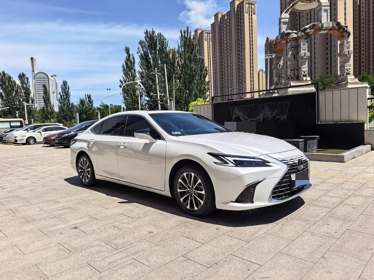 Lexus ES (Imported) 2025 ES300h 2.5 Stepless Premium Edition Automatic Gear 3
