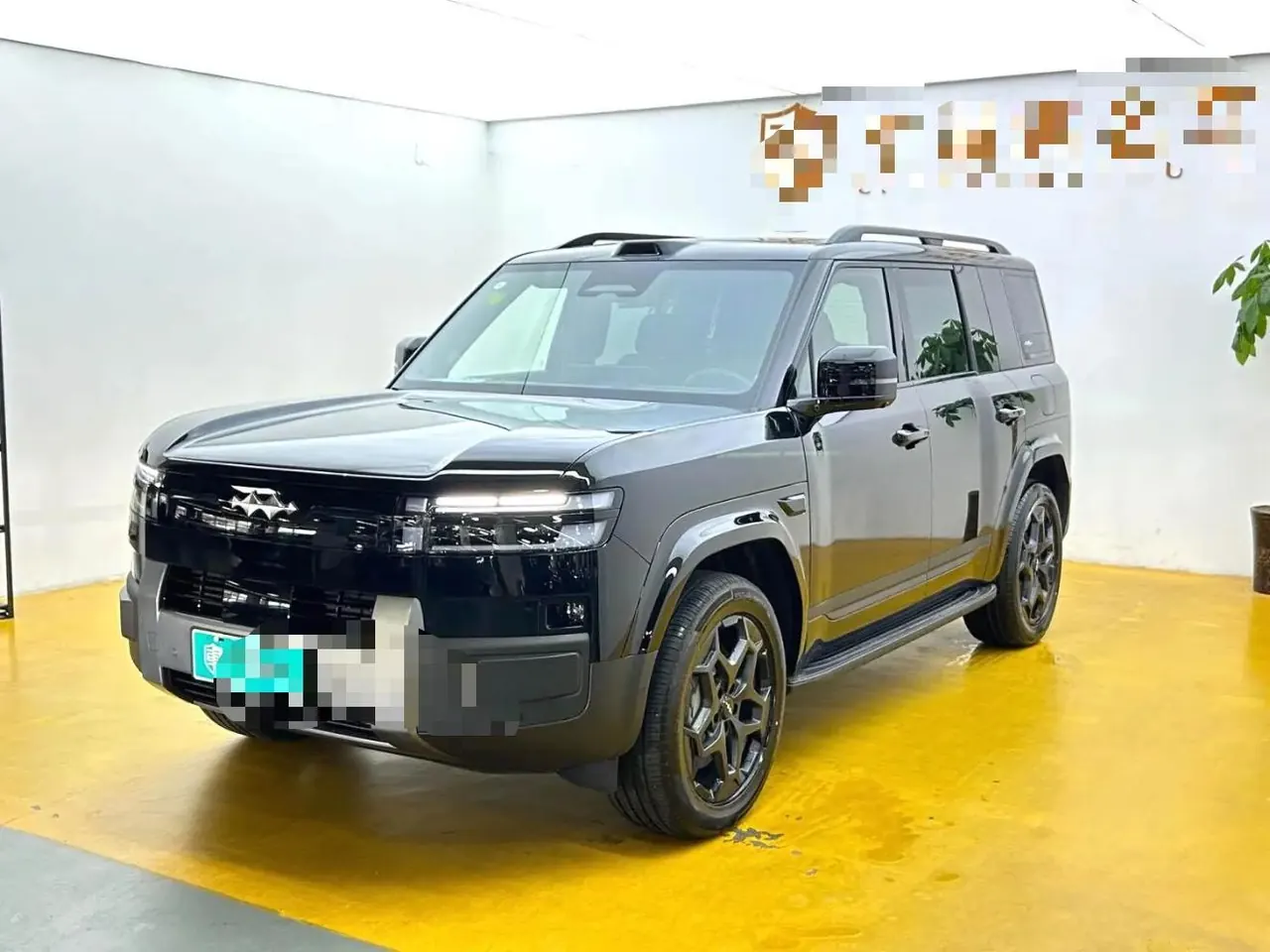 FangChengBao 2025 titanium 7 1.5T stepless 190KM four-wheel drive Ultra version of automatic gear - View 1