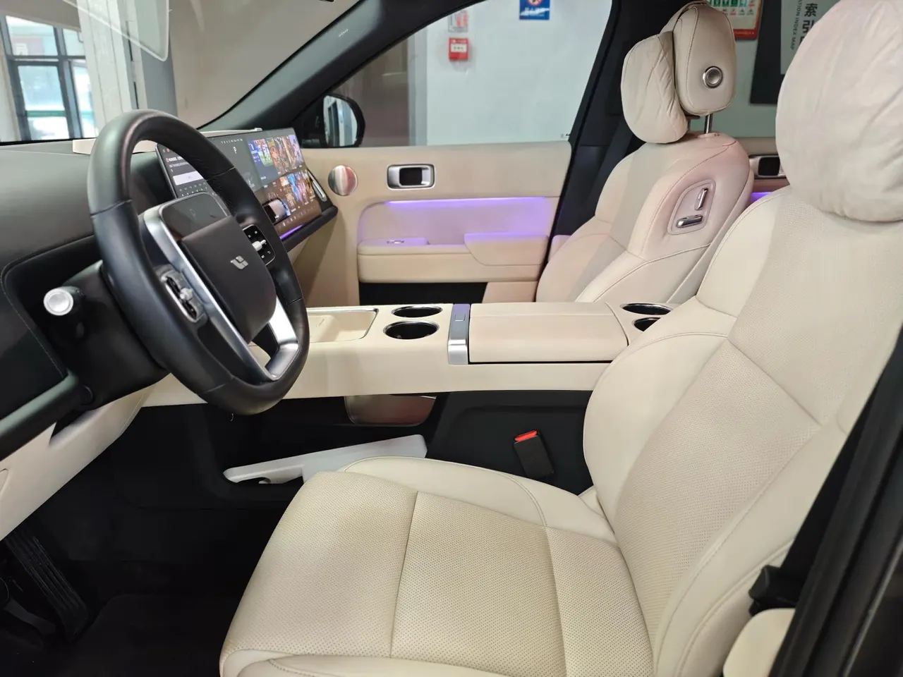 Li 2022 L9 1.5T Max Edition Automatic Gear 10