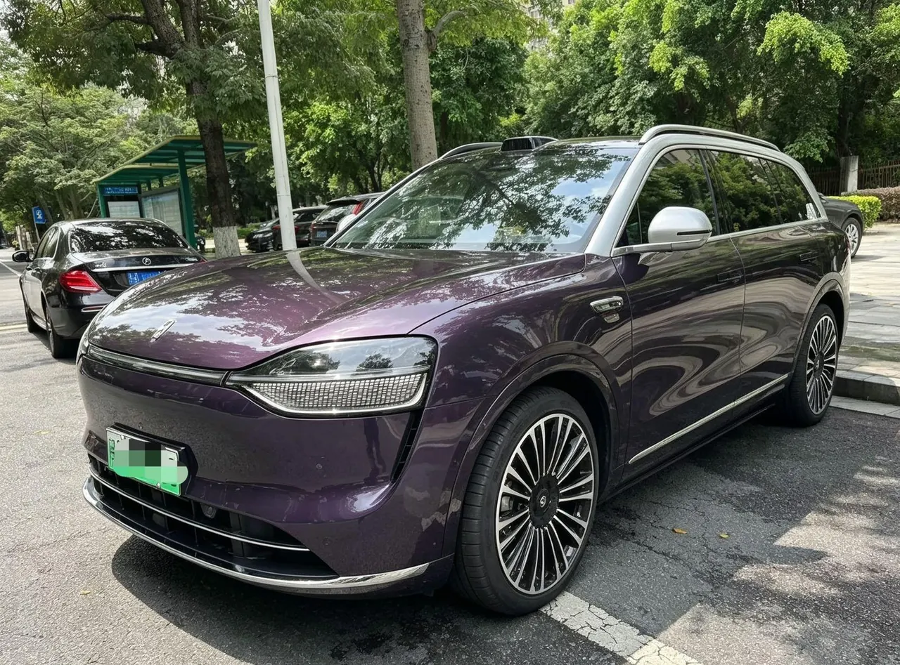 AITO 2025 AITO M9 extended range Ultra version 52kWh5 seat version automatic gear - View 1