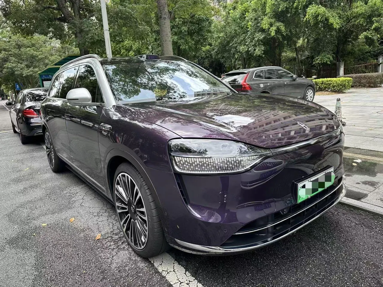 AITO 2025 AITO M9 extended range Ultra version 52kWh5 seat version automatic gear 2