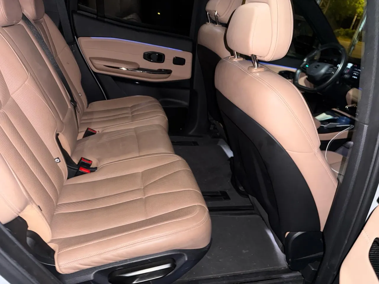 NIO 2020 ES8 Signature Edition 415KM 7-seat Automatic Gear 4