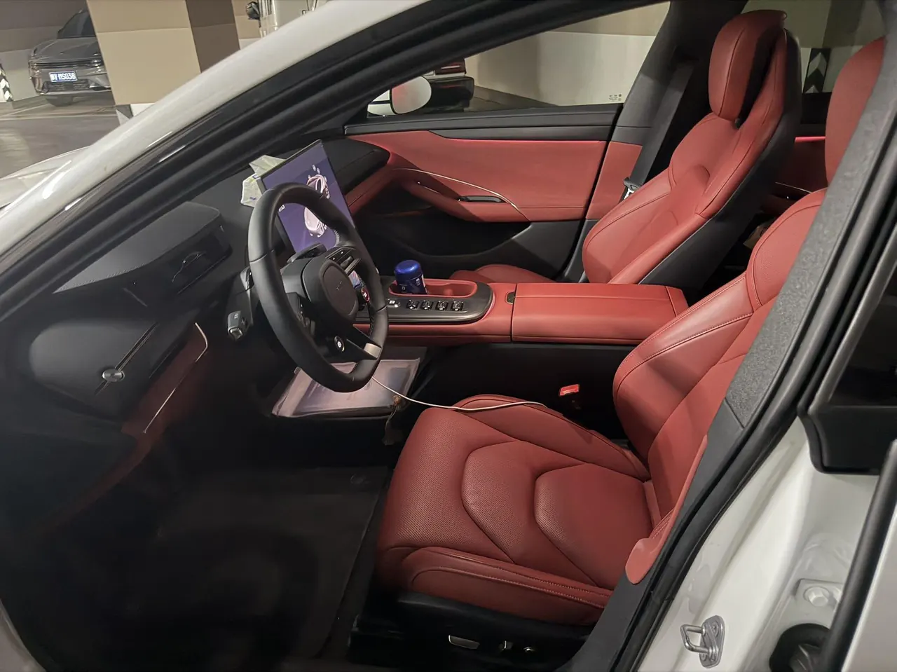MI 2024 SU 7 830km Rear Drive Ultra Long Endurance High-end Smart Drive Pro Edition Automatic Gear 2