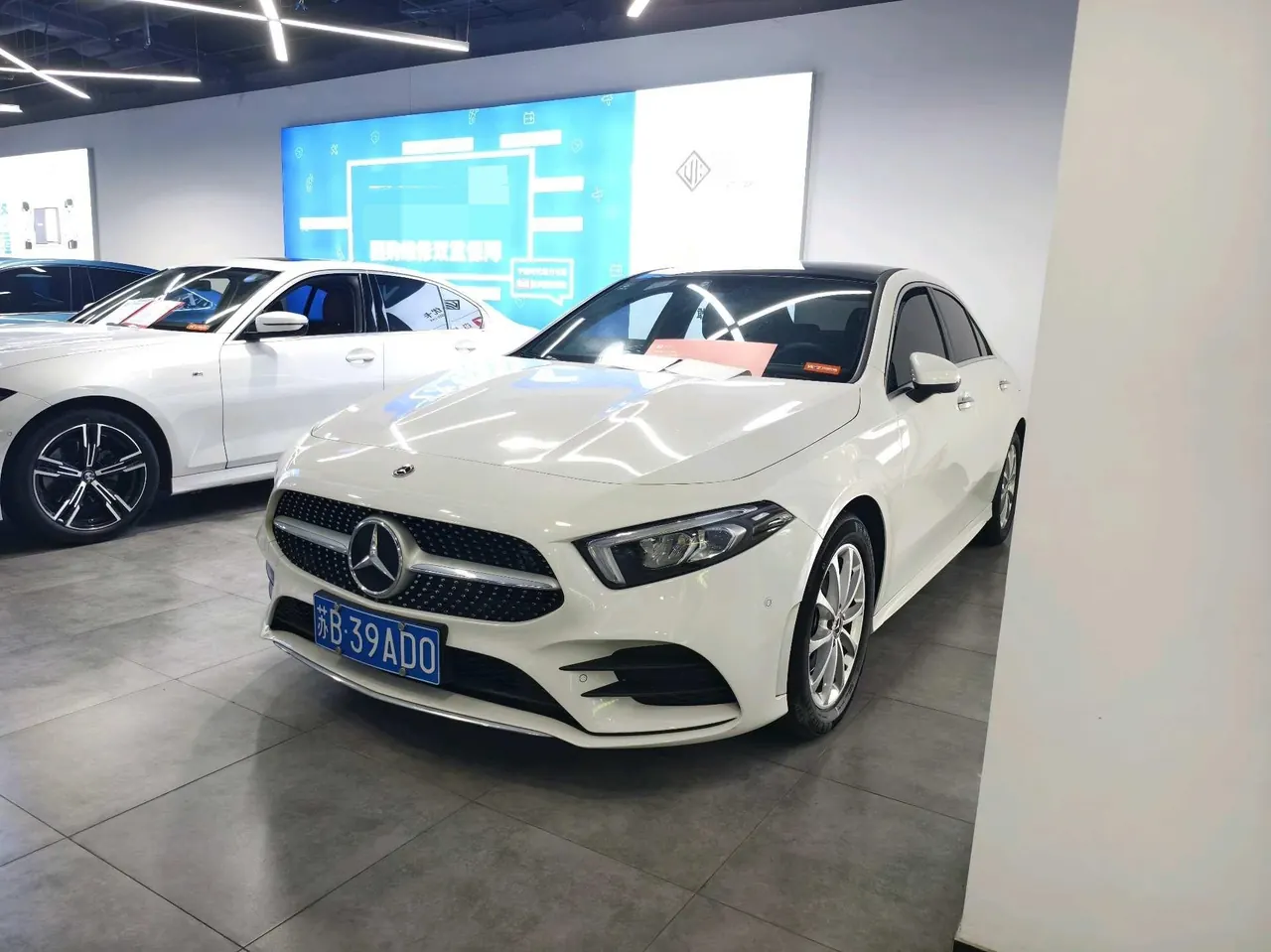 Mercedes Benz Class A 2020 A 200 L 1.3T Fashion (Modified) Automatic Gear - View 1