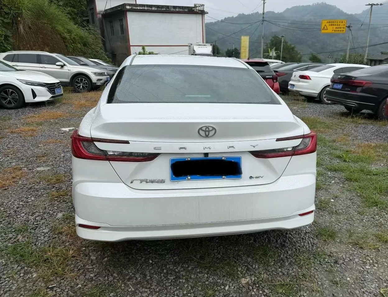 Toyota 2024 Camry Dual Engine 2.0HXS CVT Sport PLUS Edition Automatic Transmission 4