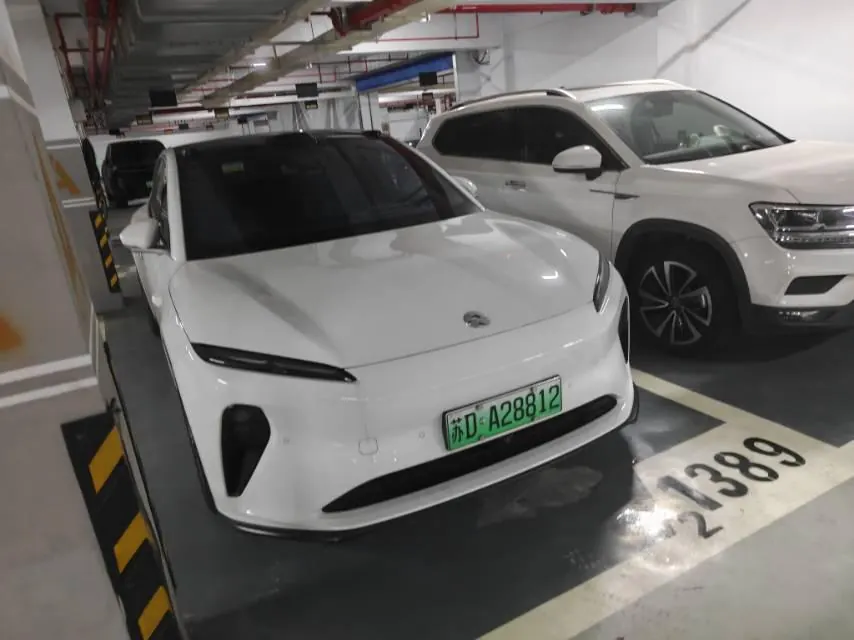 NIO 2024 ET5T 75kWh Touring automatic 3