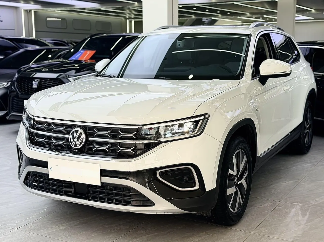 Volkswagen 2025 Tanyue 1.5TSI 300TSI All-Share Automatic Gear - View 1