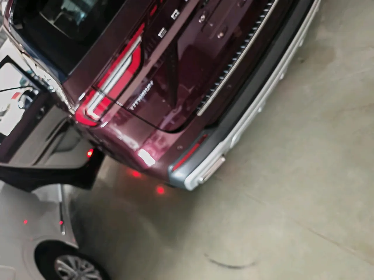 Ford 2021 Lingyu 2.0T EcoBoost 225 Zunling PLUS7 automatic gear 10