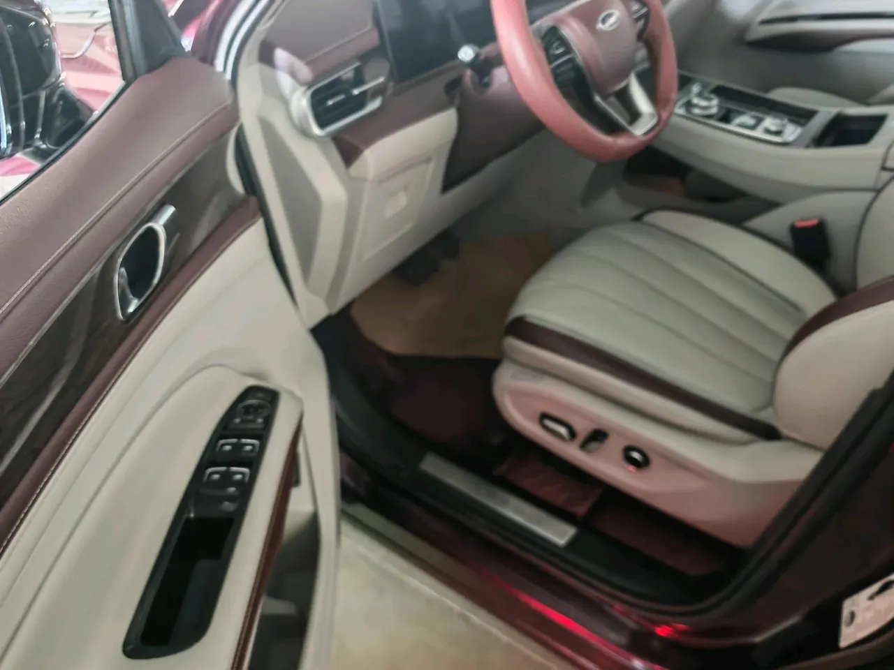 Ford 2021 Lingyu 2.0T EcoBoost 225 Zunling PLUS7 automatic gear 5