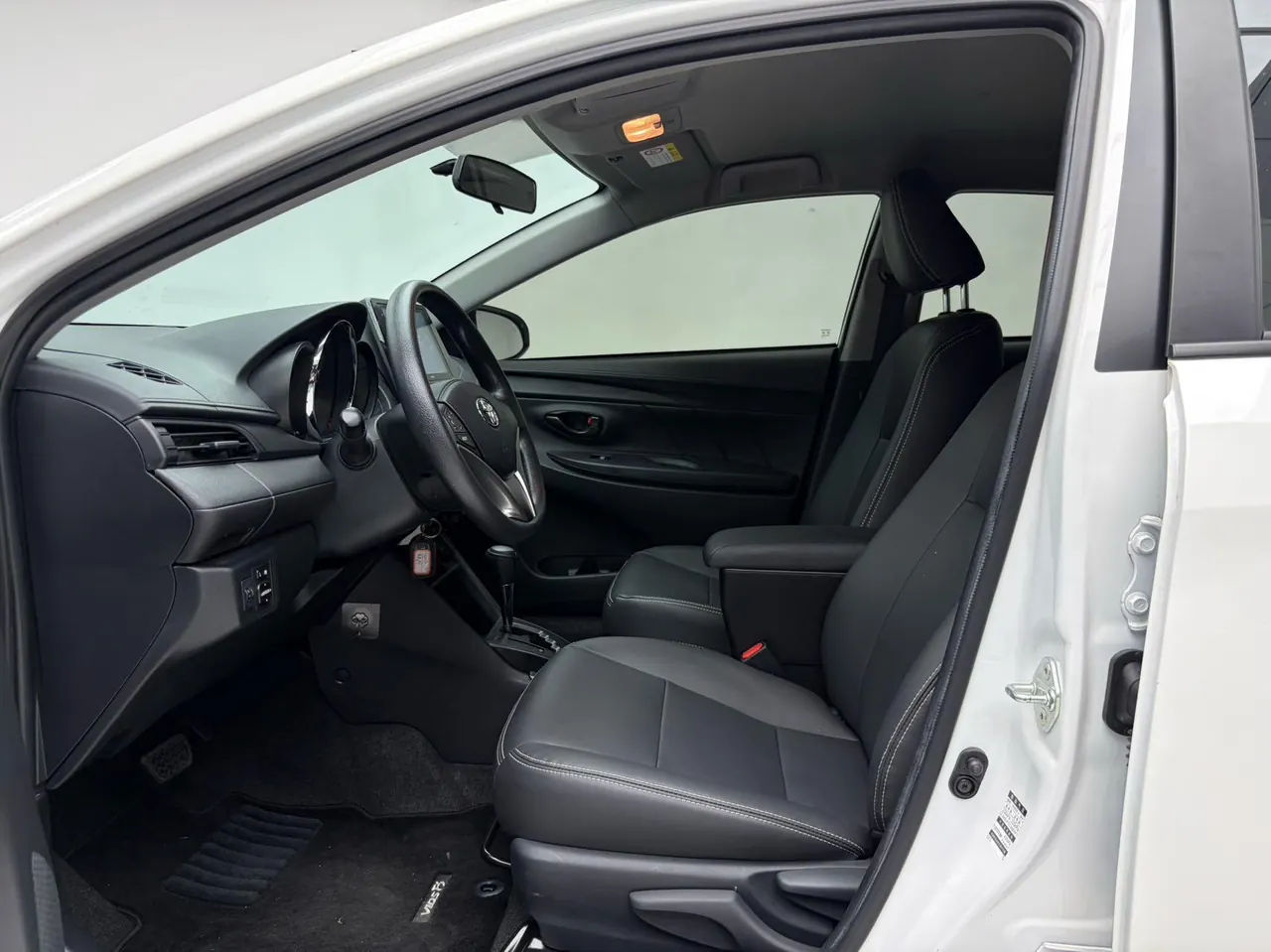 Toyota 2021 Vichy FS 1.5 Stepless Front Edition Automatic Gear 2