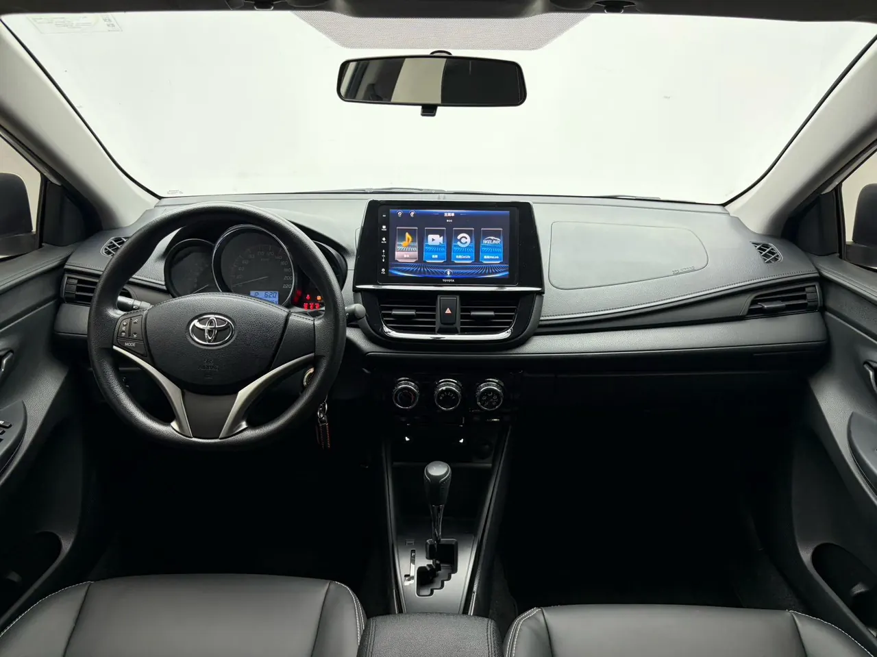 Toyota 2021 Vichy FS 1.5 Stepless Front Edition Automatic Gear 3
