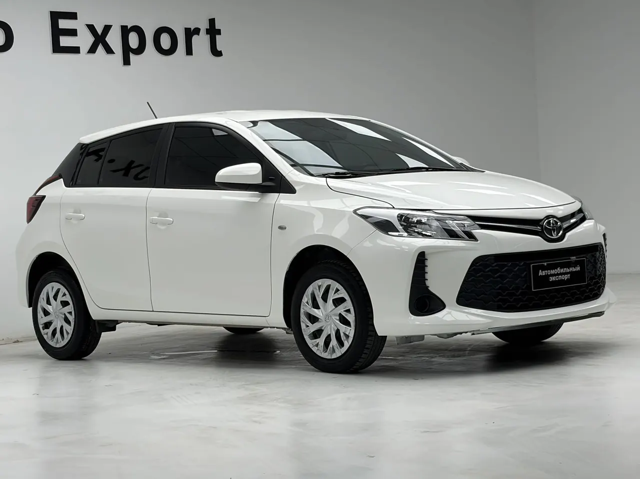 Toyota 2021 Vichy FS 1.5 Stepless Front Edition Automatic Gear 9