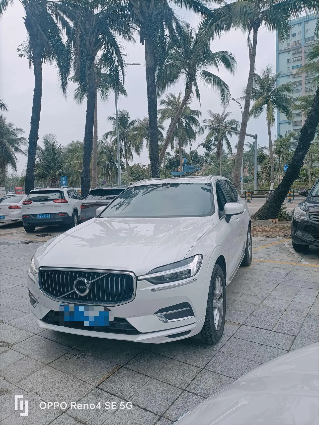 Open image lightbox: Volvo 2021 XC60 2.0T T5 4WD Zhiya Deluxe Edition Automatic Gear