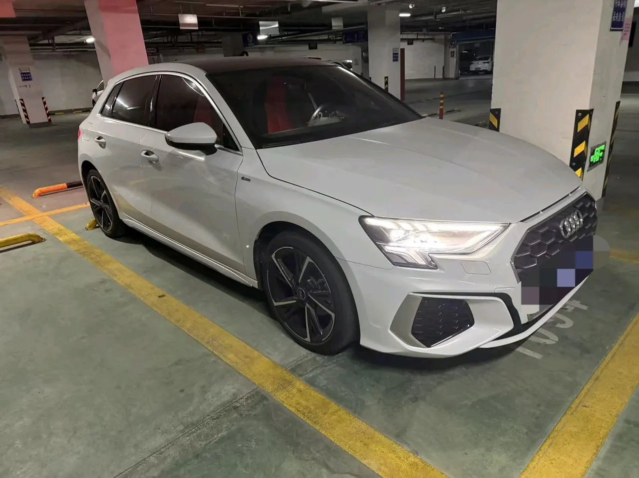 Audi 2022 A3 Sportback 1.4TFSI 35TFSI Fashion Sports Automatic 3